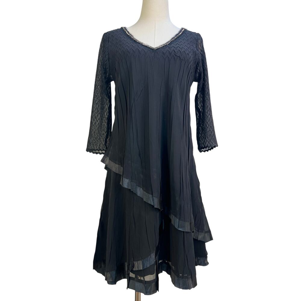 Komarov Tiered V-Neck Midi Dress Black